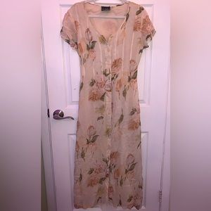 Scarlet floral print maxi dress